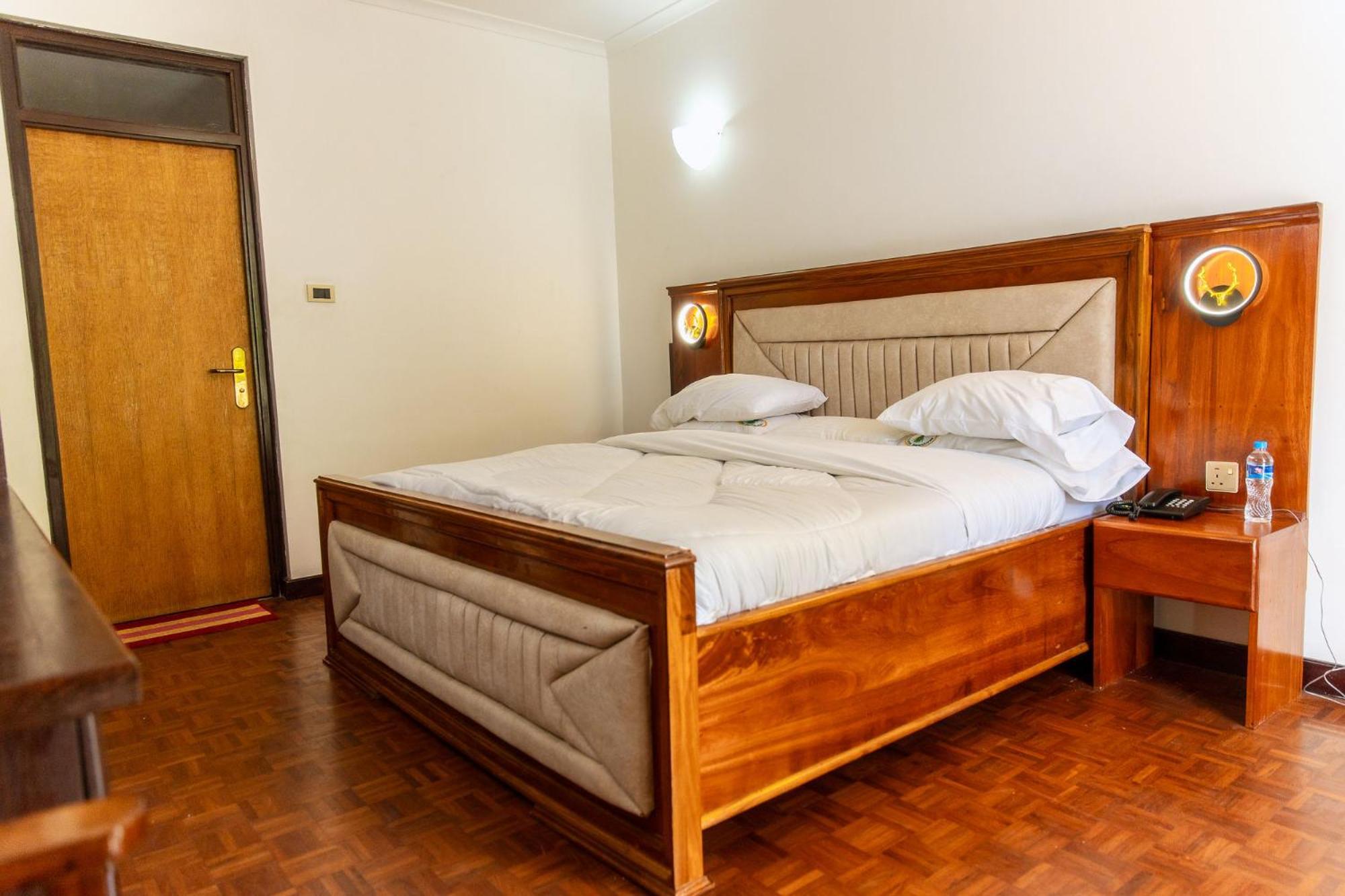 Mkonge Hotel Tanga Bagian luar foto