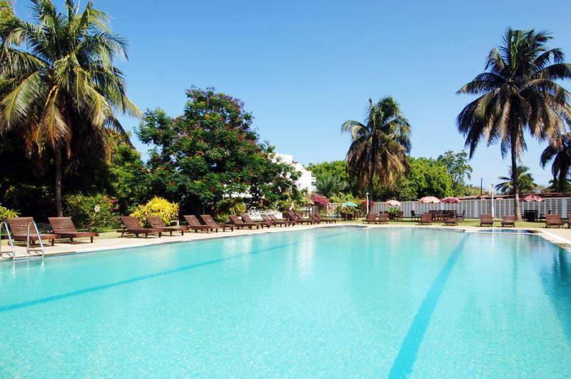 Mkonge Hotel Tanga Bagian luar foto